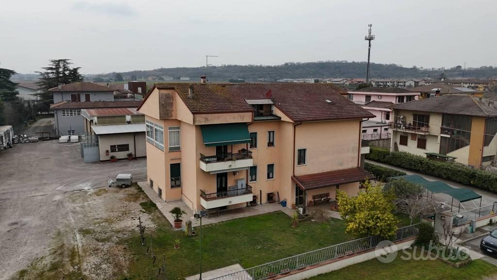 Appartamento – Valeggio sul Mincio, Zona artigianale Foroni - Vista 4