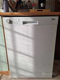 lavastoviglie Beko 13 coperti Roma sud - anagnina