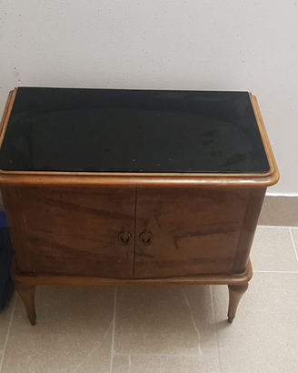 Comodini anni 50