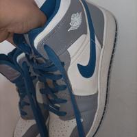 Air Jordan 1
