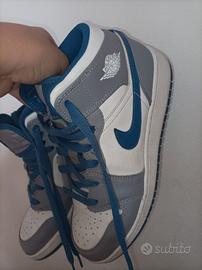 Air Jordan 1