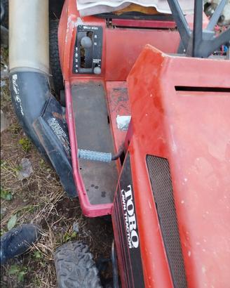 Trattorino tagliaerba toro