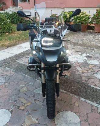 BMW  R1200 GS    Full  optional