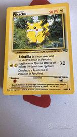 Carta Pokémon Base di Pikachu, prima edizione