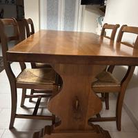 Tavolo fratino in noce e 4 sedie legno