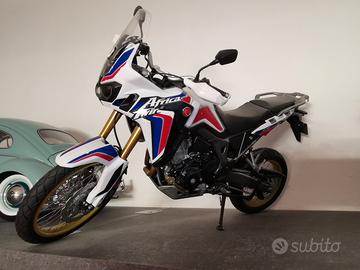 modellini statici di auto e moto in scala gr