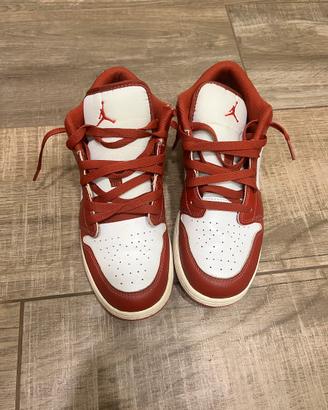 air jordan low
