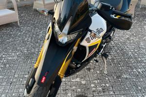 APRILIA DORSODURO 750 (depo a libretto)