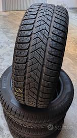 Gomme 215/55/17