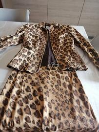 Completo donna Moschino