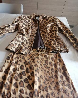 Completo donna Moschino