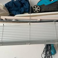 Tenda  veneziana in alluminio