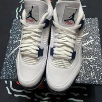 Jordan 4 Retro Midnight Navy