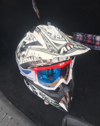 casco airoh elmet