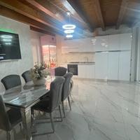 Porzione con giardino privato