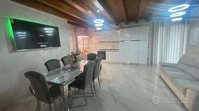 Porzione con giardino privato