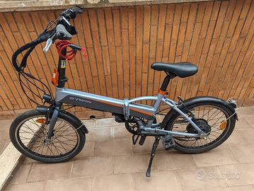 Bici elettrica pieghevole 