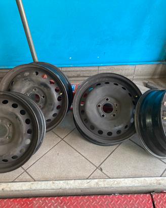 4 cerchi ferro da 17” Nissan Qashqai 2009 1’ serie