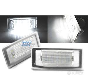 LUCI TARGA A LED AUDI TT 98-06
