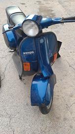 Vespa con motore 125 primavera