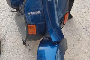 Vespa con motore 125 primavera