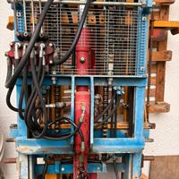 Muletto idraulico falconero