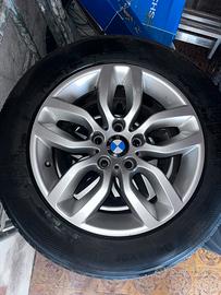 cerchi in lega gommati bmw