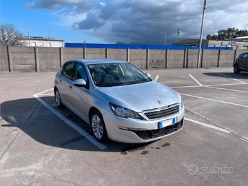 Peugeot 308 1.6 hdi 115cv