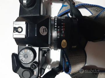 Yashica FX3 super 2000 con obiettivi borsa