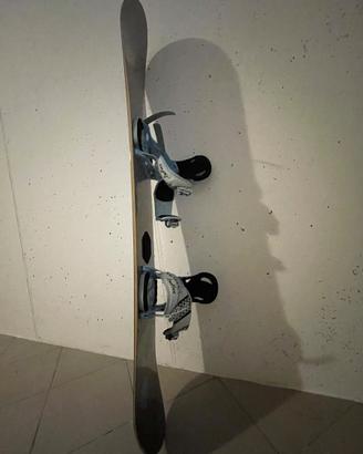 Tavola snowboard Burton