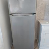 frigo indesit 