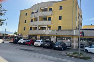 4 LOCALI A VENAFRO