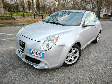 Alfa Romeo MiTo 1.6 JTDm 16V Distinctive Sport Pac
