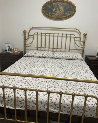Letto in ottone