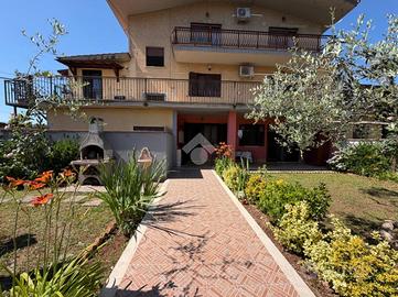 3 LOCALI A VALMONTONE