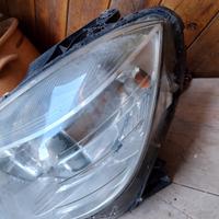 farò anteriore Mercedes 220