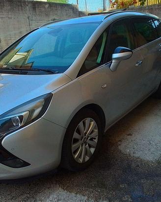Opel zafira tourer ecom