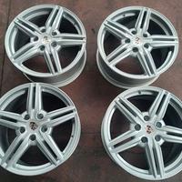 Cerchi Lega Porsche Cayenne 8,5 X 19 ET 58 5 X 130