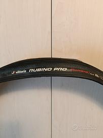 NUOVO Vittoria Rubino Pro Graphene 700x28c TLR