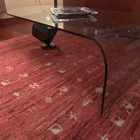 Tavolino cristallo curvato