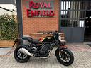 royal-enfield-guerrilla-450-playa-black