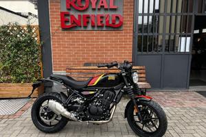 Royal Enfield Guerrilla 450 Playa Black