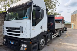 IVECO STRALIS 260s/E4 scarrabile,ribaltabile, Gru