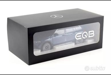 MODELLINO MERCEDES BENZ EQB  BLU DENIM 1:18 NZG