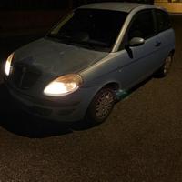 Lancia Y