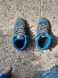 scarpe da montagna Decathlon taglia 37
