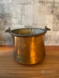 Pentola in rame da arredamento