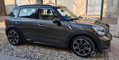 Mini Countryman John Cooper Works 2000 euro 5b jon