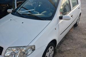 Fiat Punto benzina  