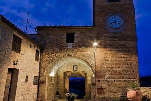 Castiglioni di Arcevia - appartamento cielo/terra
